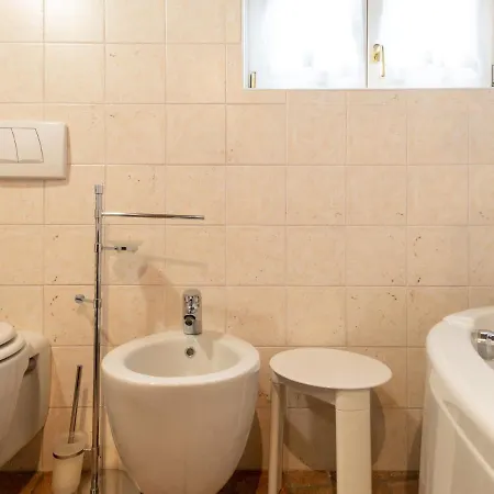 Gabriella By Interhome Vakantiehuis Domaso