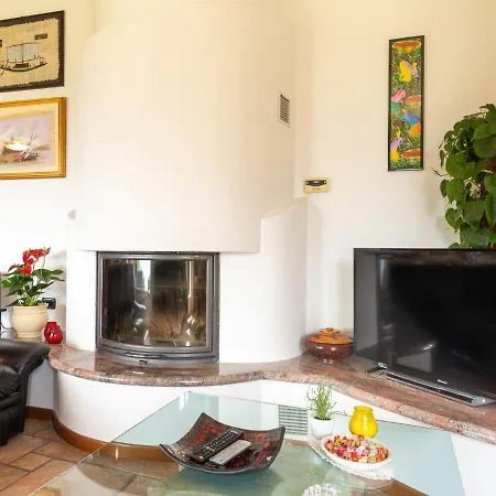 Gabriella By Interhome * Domaso