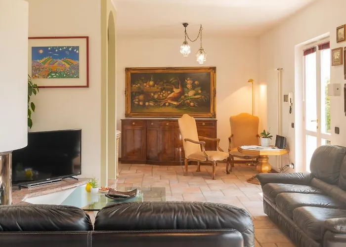 Gabriella By Interhome דומאסו